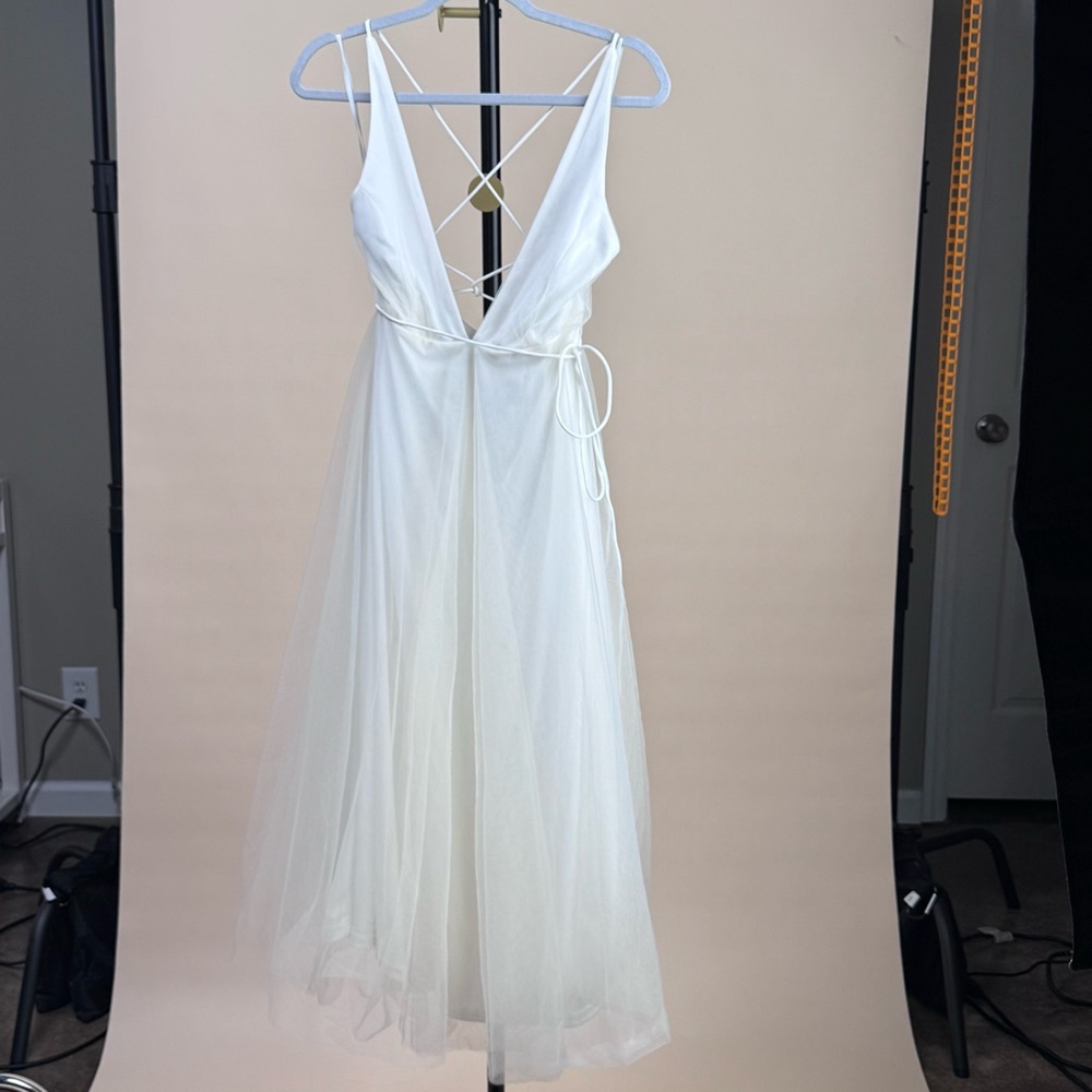 Mable Jule Dress White Tulle Midi Lace-Up Back NWT (Flaw) - Small
